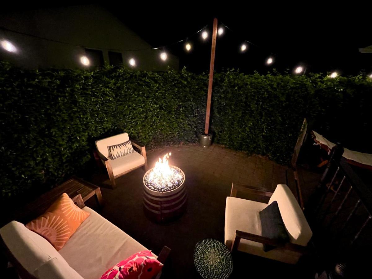 Spacious Renovated Petaluma Home- Pool Table, Fire Pit, Parking Exterior photo